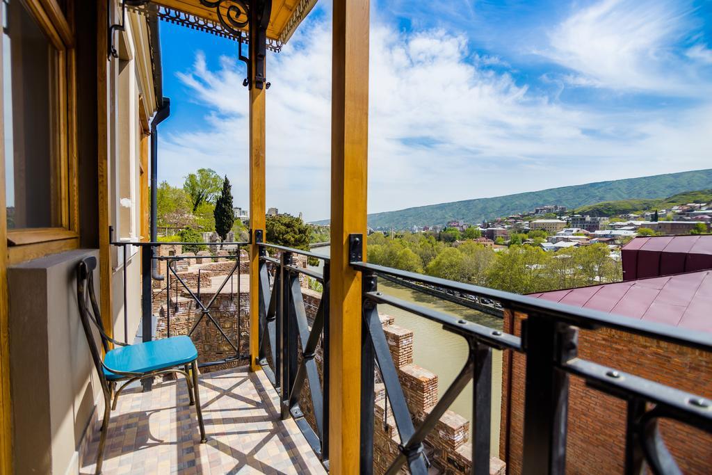 Metekhi'S Galavani Hotel Tbilisi Exterior foto